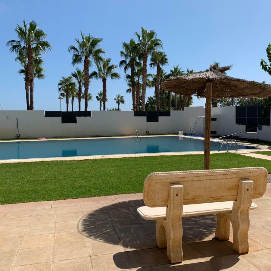 Las Terrazas: Beachfront Haven with Premium Entertainment Package Oropesa del Mar Exterior photo
